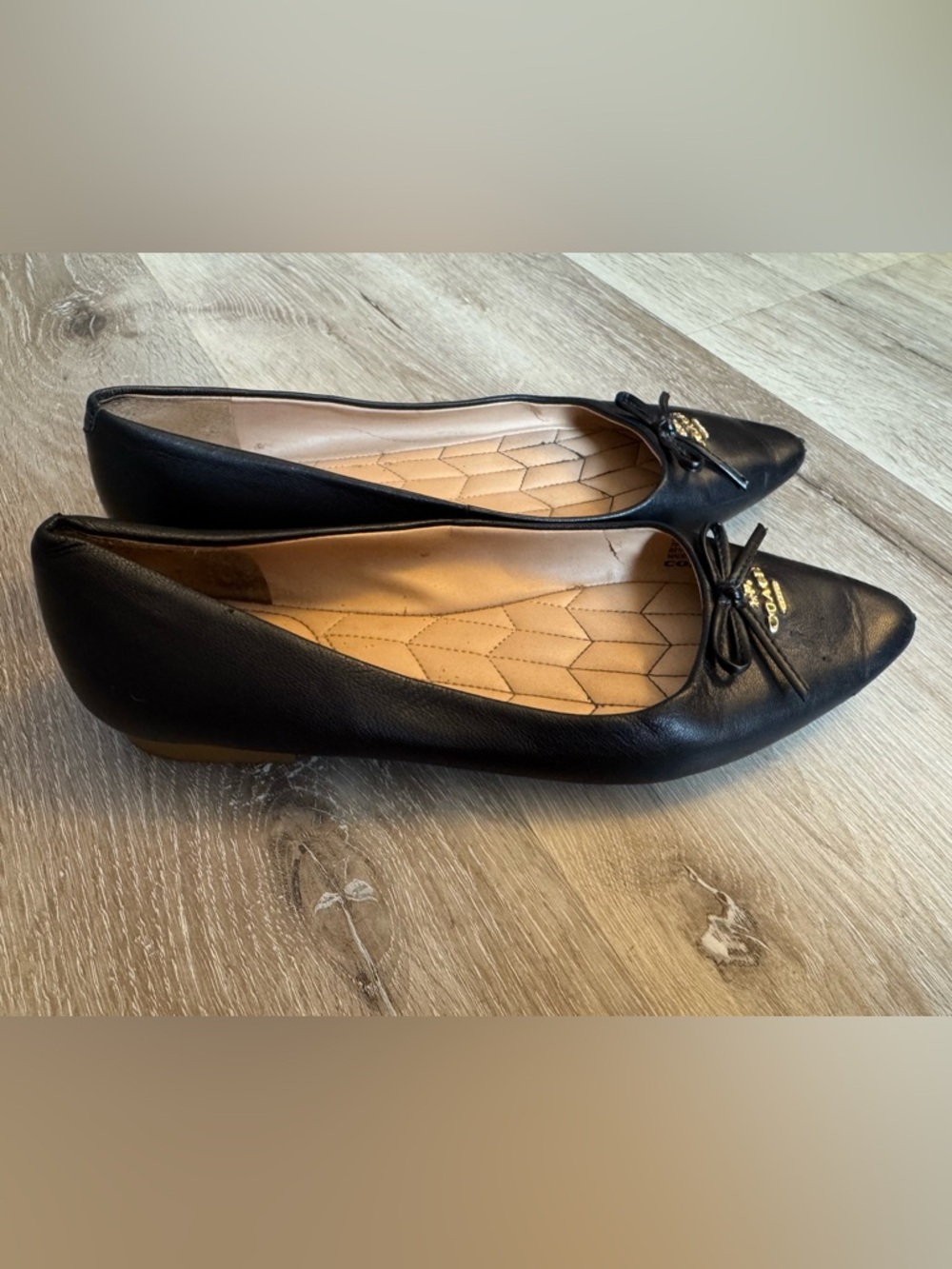 Coach Women's Black Leather Pointed Toe Ballet Flats Size7 - Picture 8 of 10